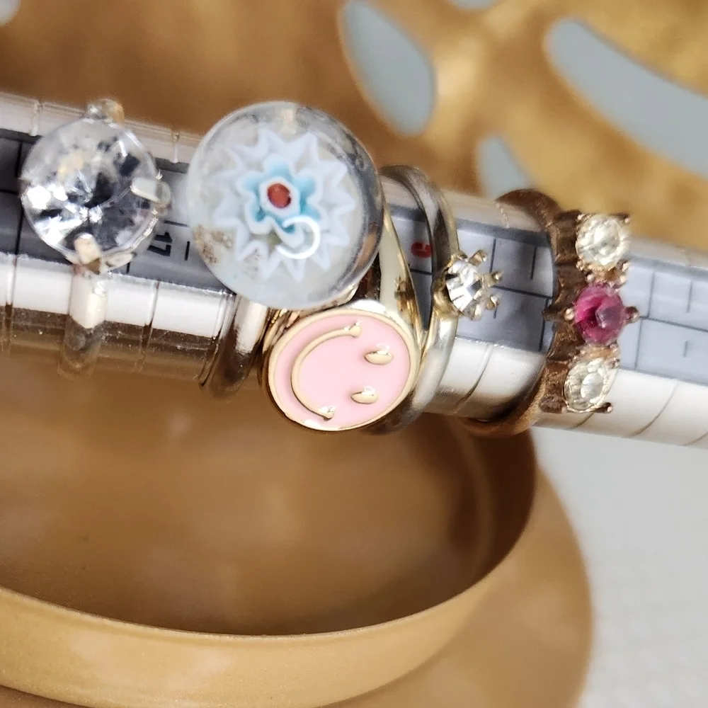 Lot 5 costume adjustable dress up rings,‎ glass millefiori, glass stones &enamel